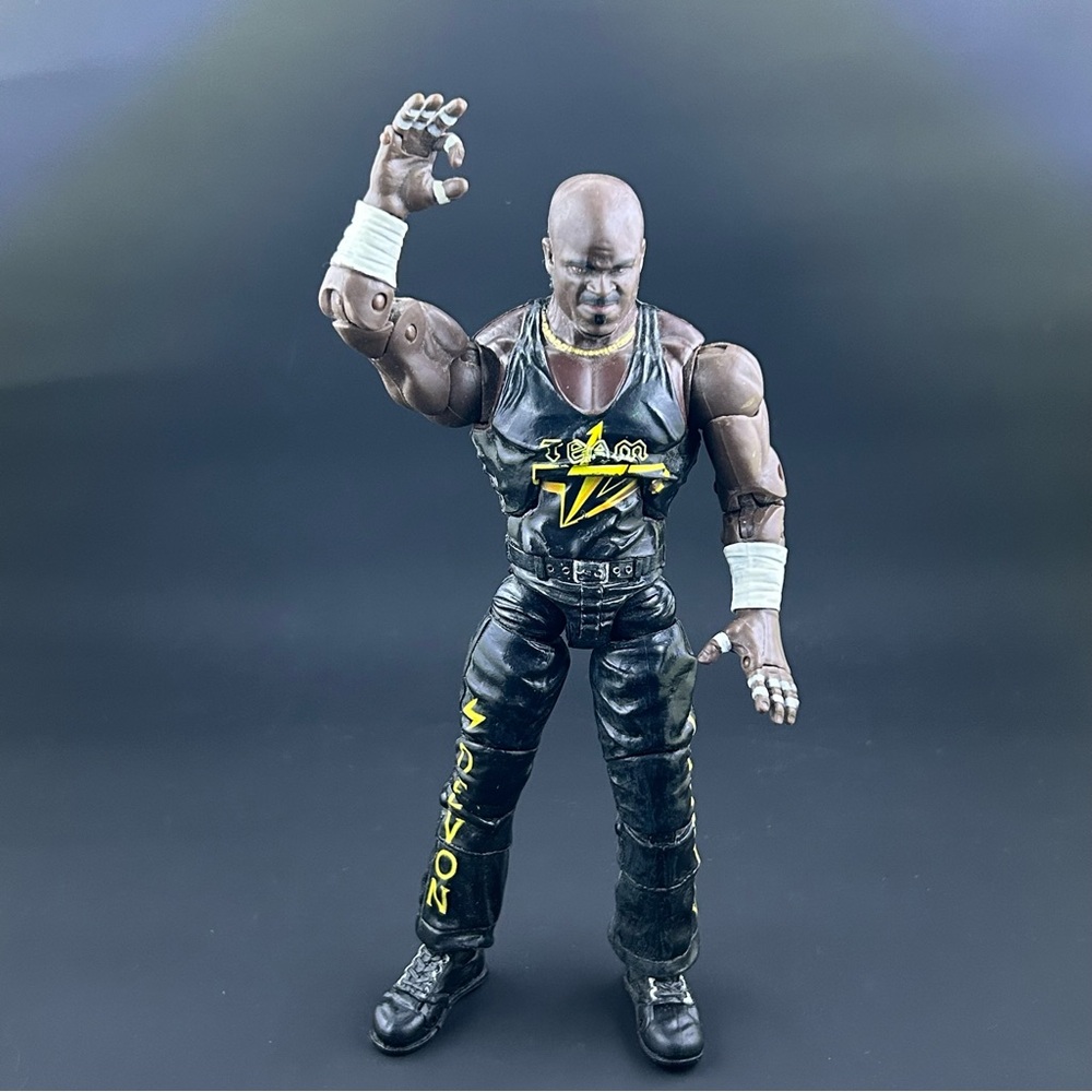 Toybiz Marvel Toys TNA Impact Brother Devon D-Von Dudley Wrestling Action Figure